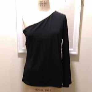 Asymmetrical 1 shoulder top